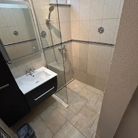 Loft Terrasse Appartement Primošten